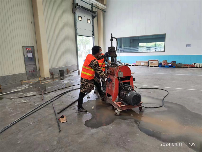 屏山厂房地面下沉塌陷注浆加固施工